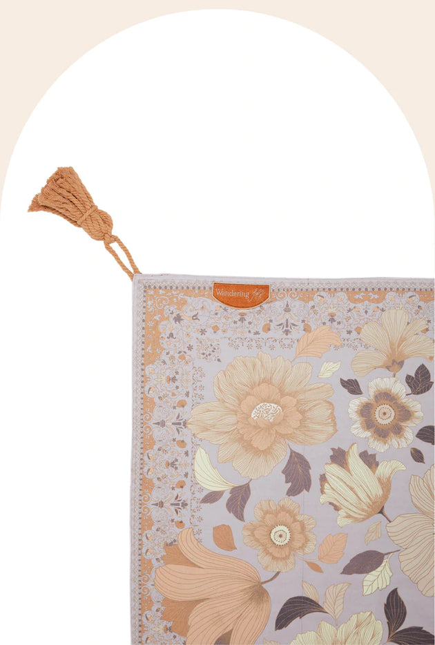 Grandé Fleur Picnic Rug - Lilac