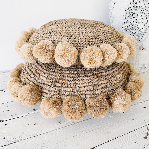 Raffia Pom Pom Cushion - Round