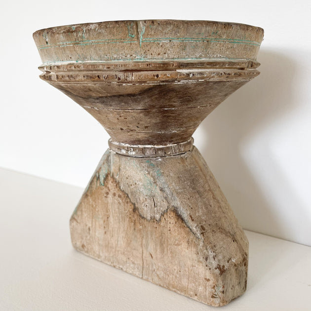 Indian Seeder Candle Stand